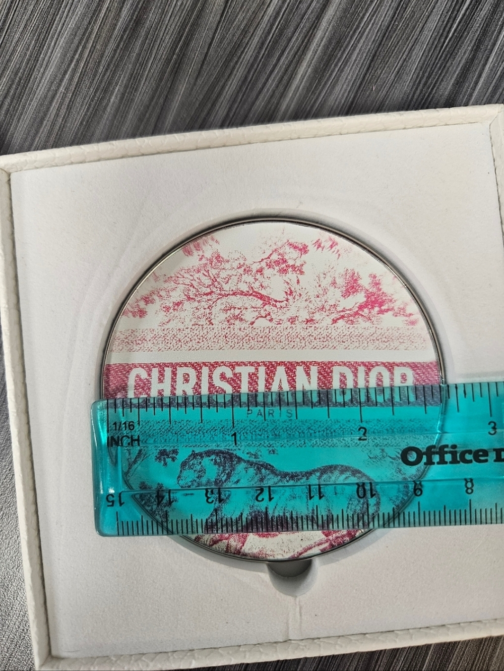 NIB Dior Beauty White and Pink Toile Round Compact Dual Sided Mirror - Picture 3 of 6